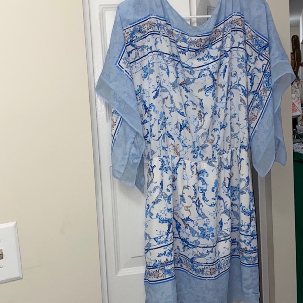 Bcbg maxazria crystal blue Mariam kimono dress